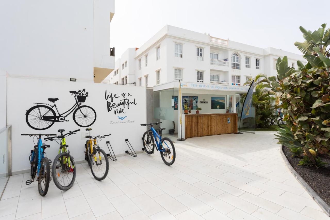 Home2Book Hola Rolls Corralejo Center Экстерьер фото